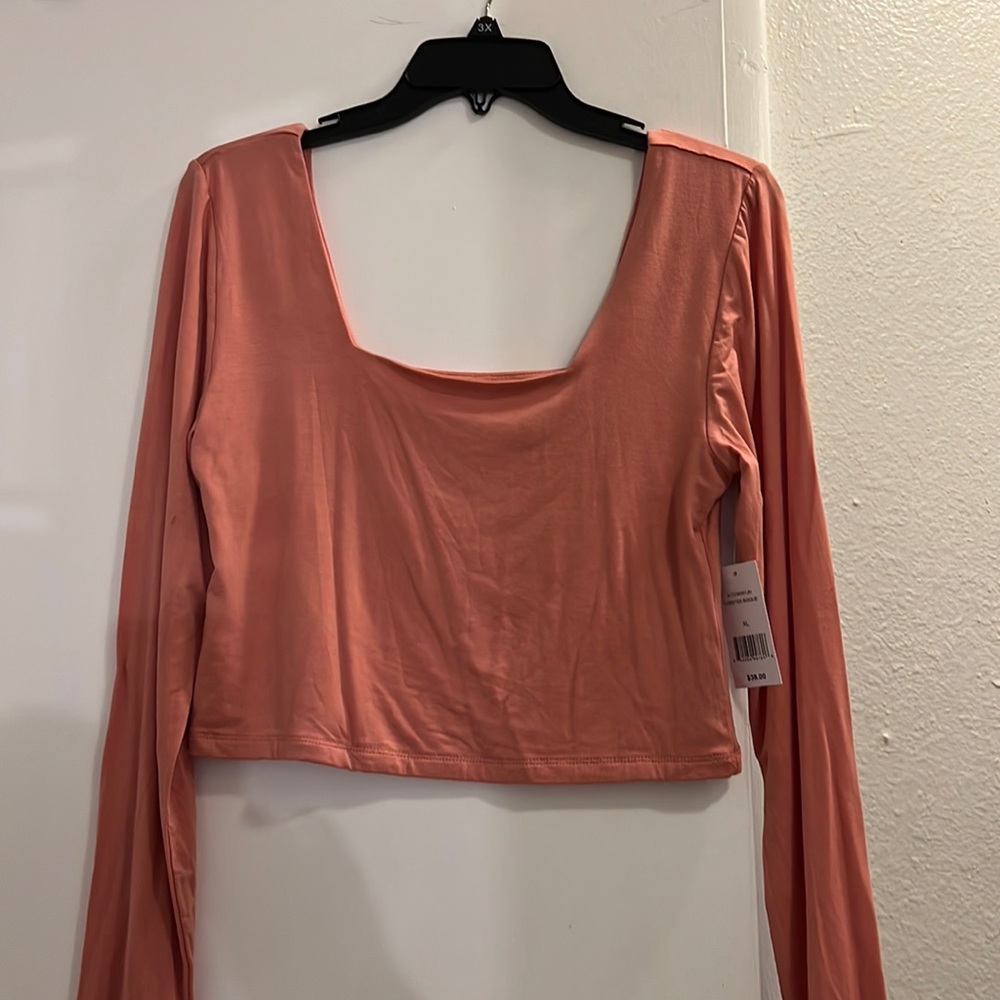ORIGINALITY CROP TOP